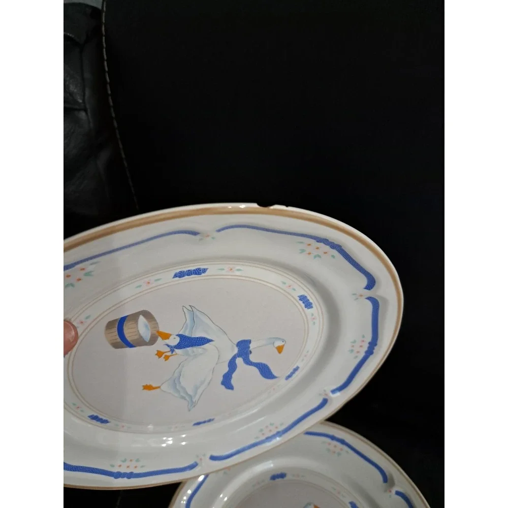 Vintage Kitchen NEWCOR Stoneware Countryside Geese Cottage Farmhouse‎ Dish Set